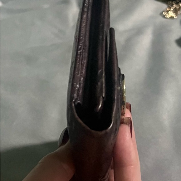 🔥Authentic Gucci Guccissima embossed leather wallet with gold heart GG logo - Picture 6 of 13